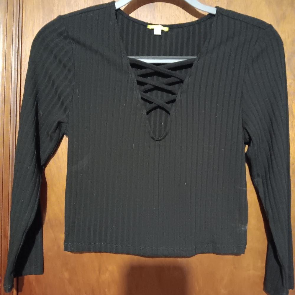 Gianni Bini Black Ribbed Lace-Up Crop Top